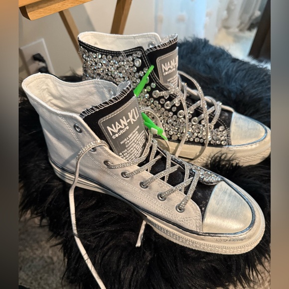 Black and Silver High-Top Sneakers - Picture 7 of 8